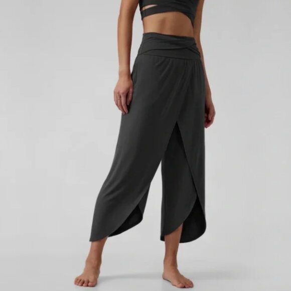 Athleta High Rise twisted split hem Palazzo / Harem type Yoga Pants - Picture 6 of 10